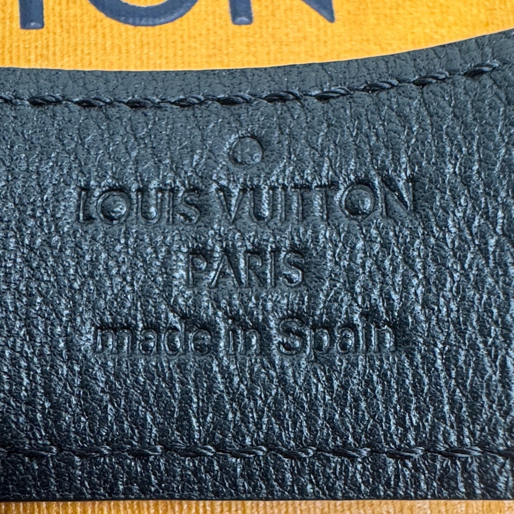 Louis Vuitton eclipse monogram bracelet - Picture 4 of 14